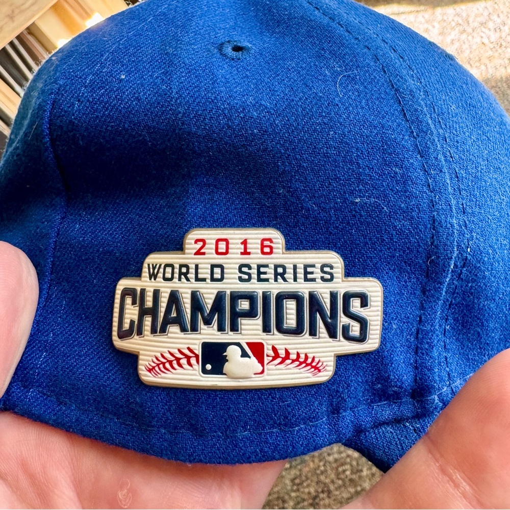 Chicago Cubs On field hat w/ World Series Patch 7 1/2 - Picture 2 of 7